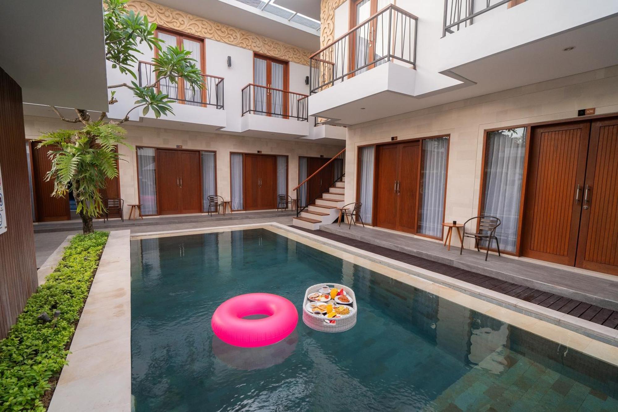 Mahesa Suites Seminyak Exterior photo