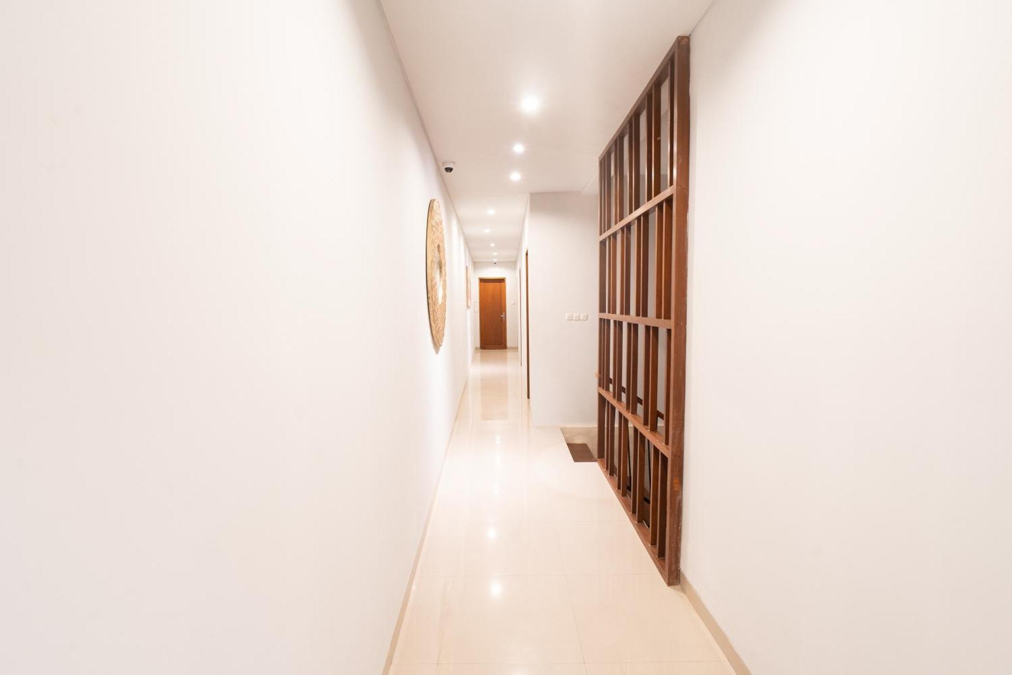 Mahesa Suites Seminyak Exterior photo