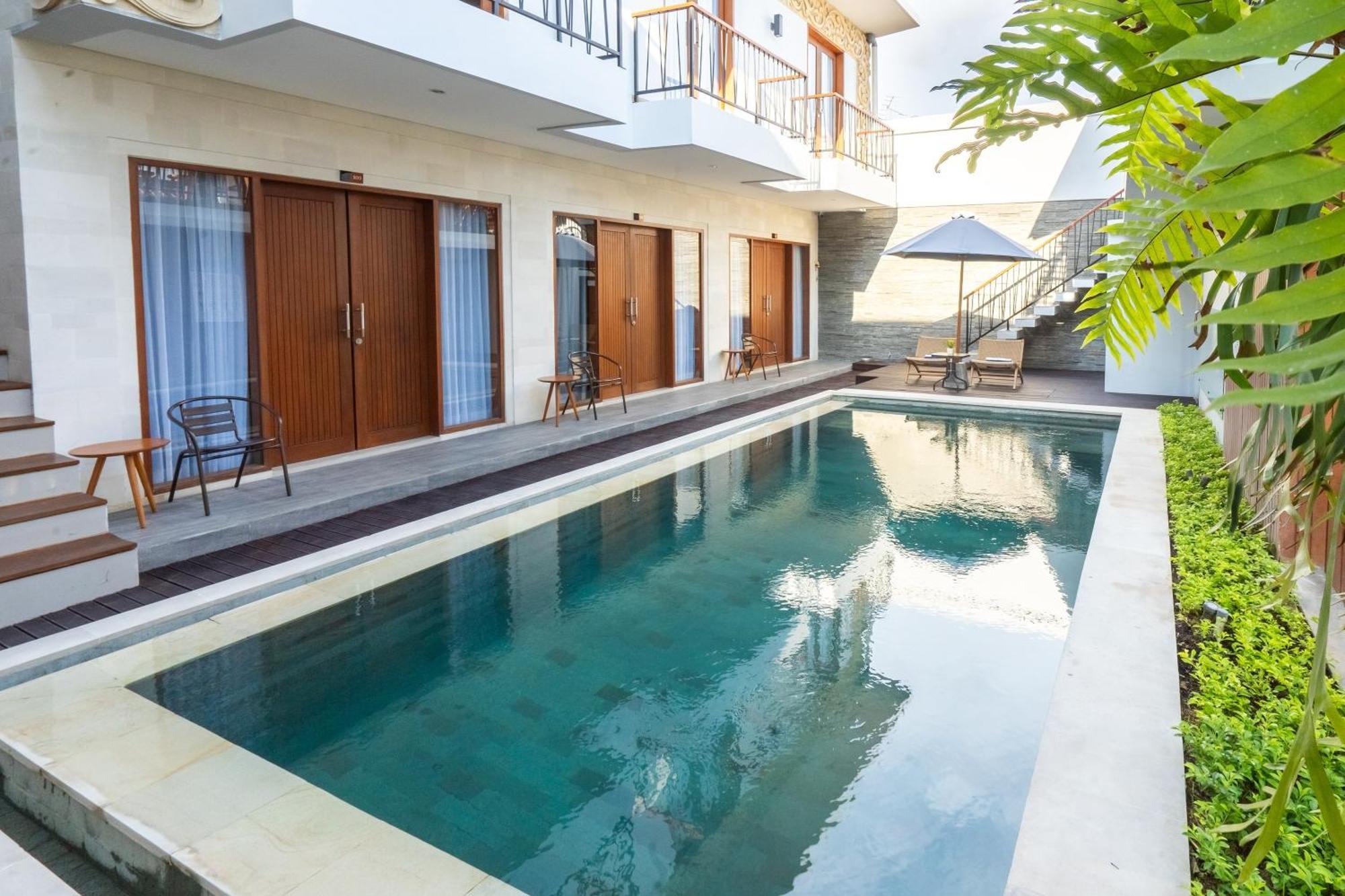 Mahesa Suites Seminyak Exterior photo