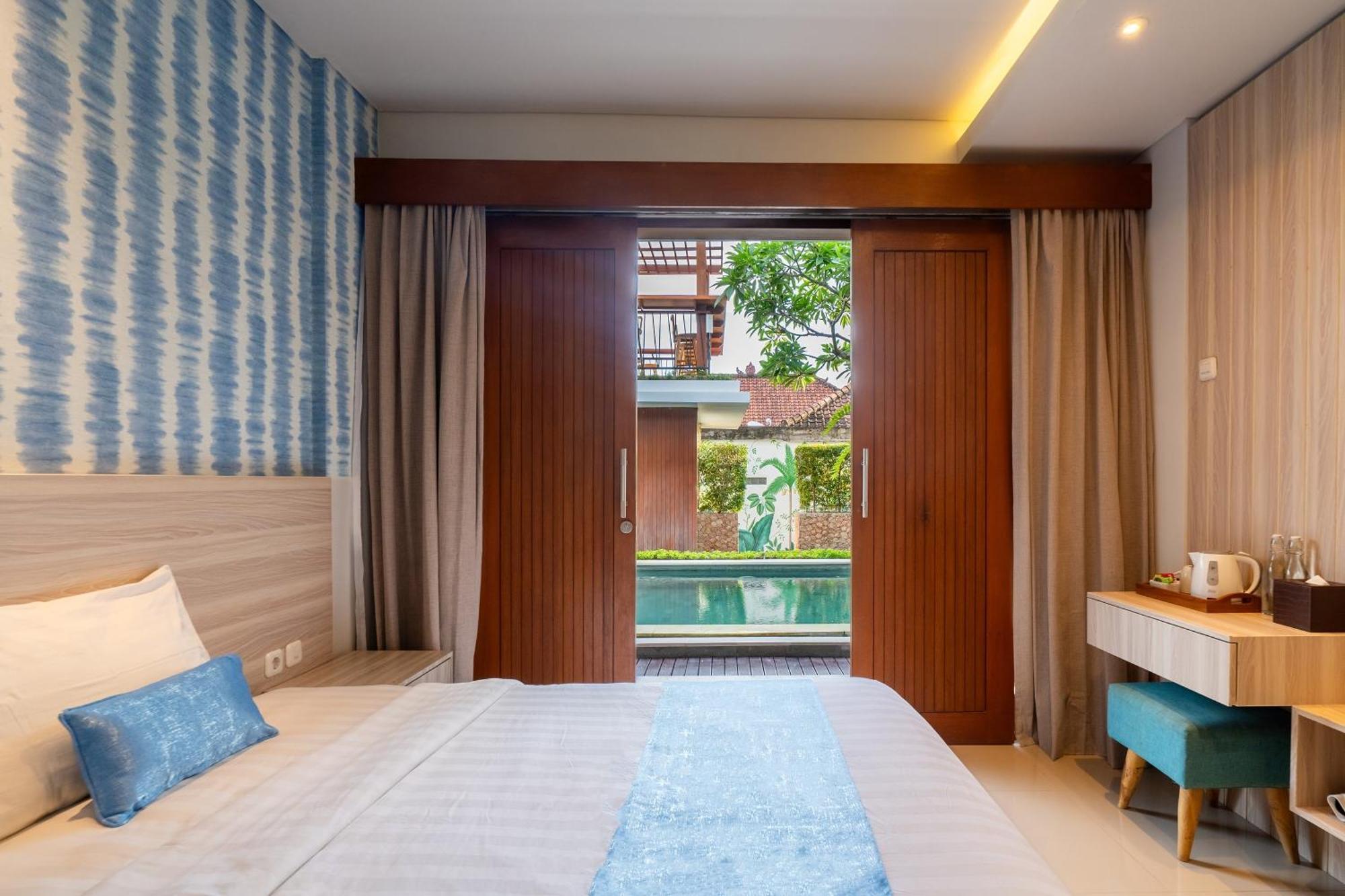 Mahesa Suites Seminyak Exterior photo