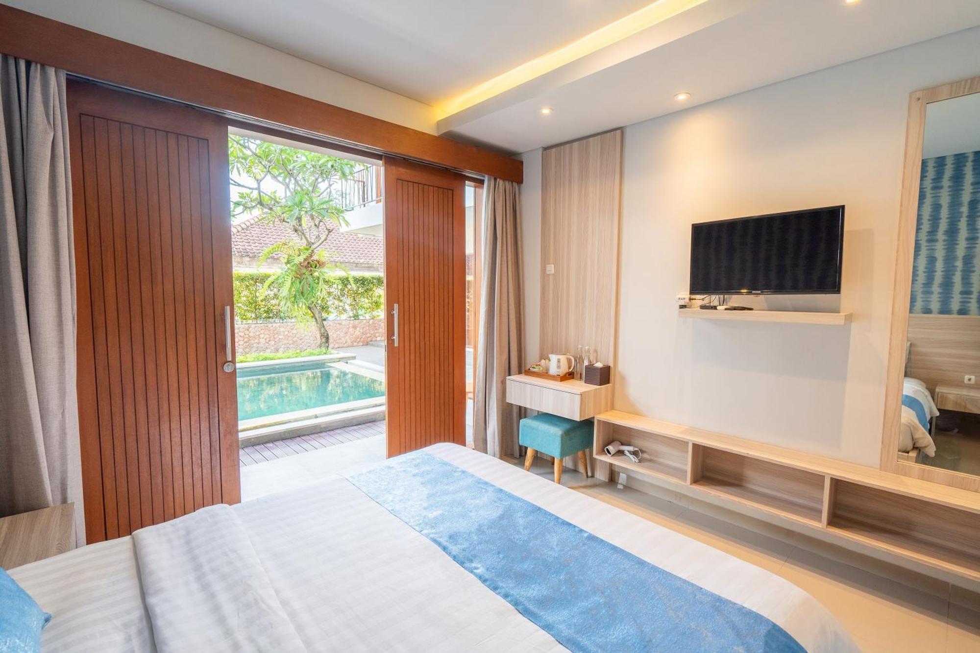 Mahesa Suites Seminyak Exterior photo