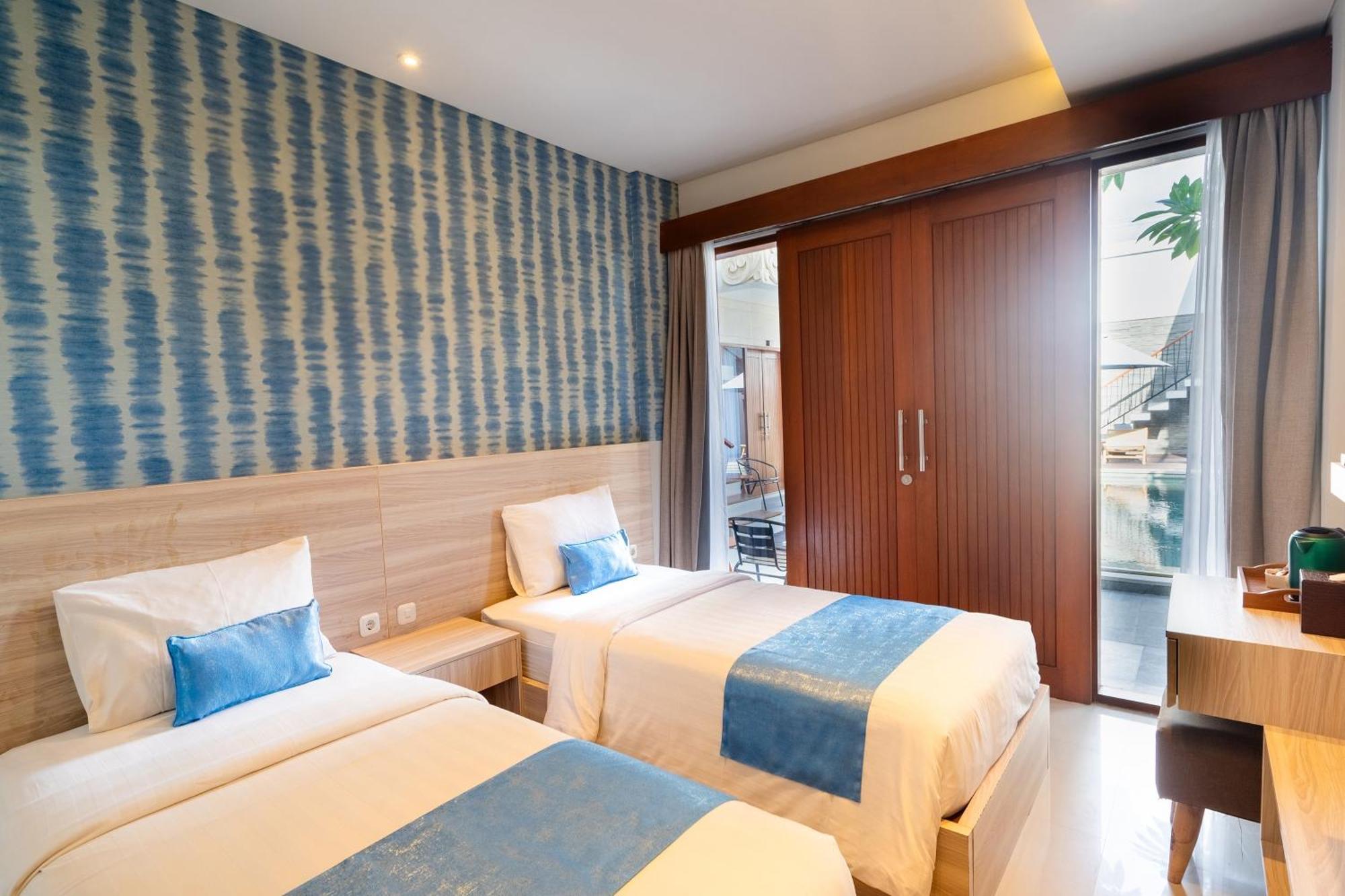 Mahesa Suites Seminyak Exterior photo