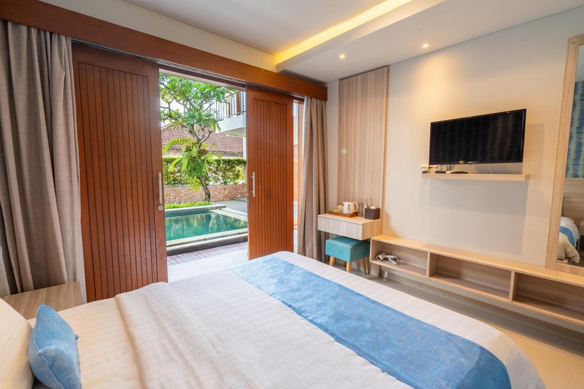 Mahesa Suites Seminyak Exterior photo